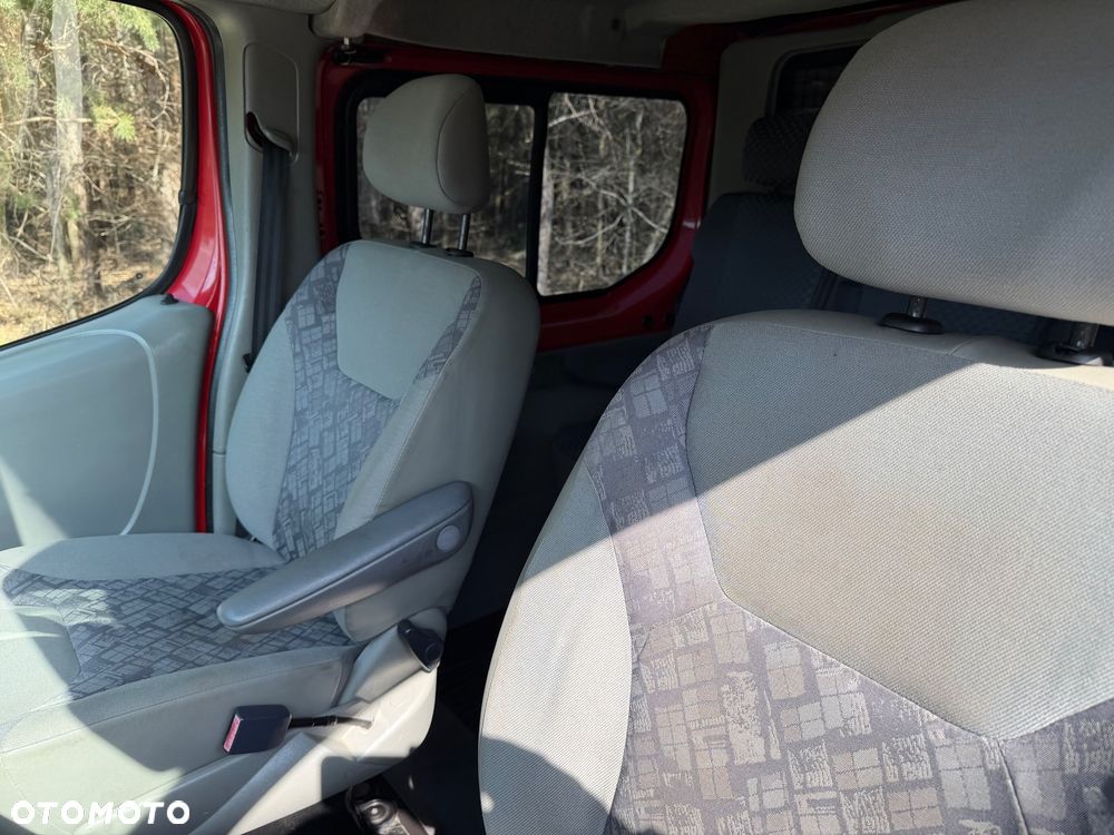 Opel VIVARO - 11