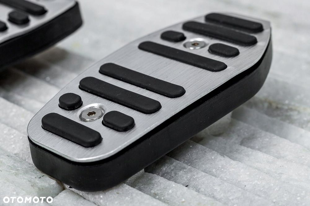 nissan x-trail 2014-2021 automat nakładki na pedały - 11