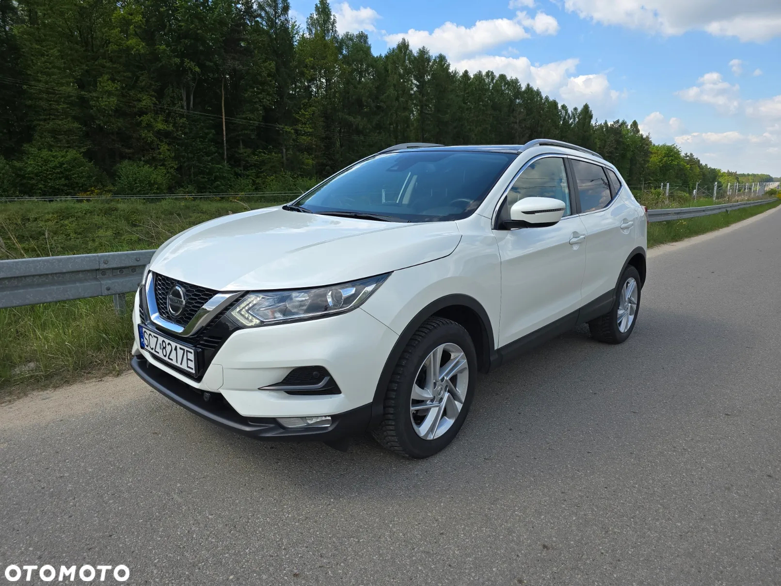 Nissan Qashqai 1.3 DIG-T Tekna - 19