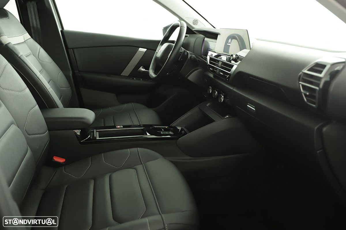 Citroën C4 1.2 PureTech Max EAT8 - 19
