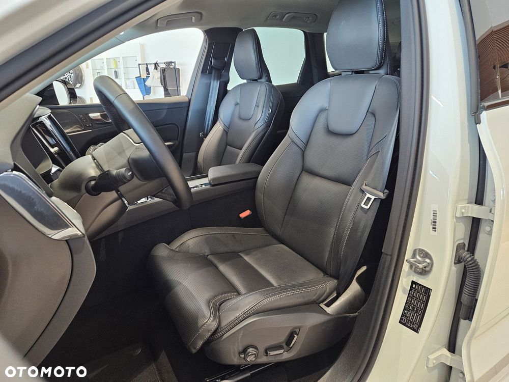 Volvo XC 60 - 17