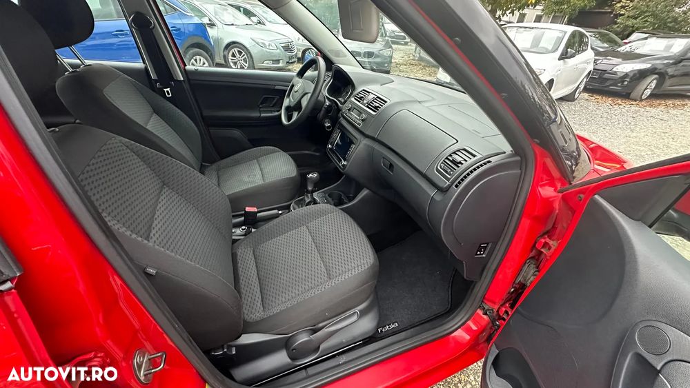 Skoda Fabia 1.2 TSI STYLE EDITION - 27