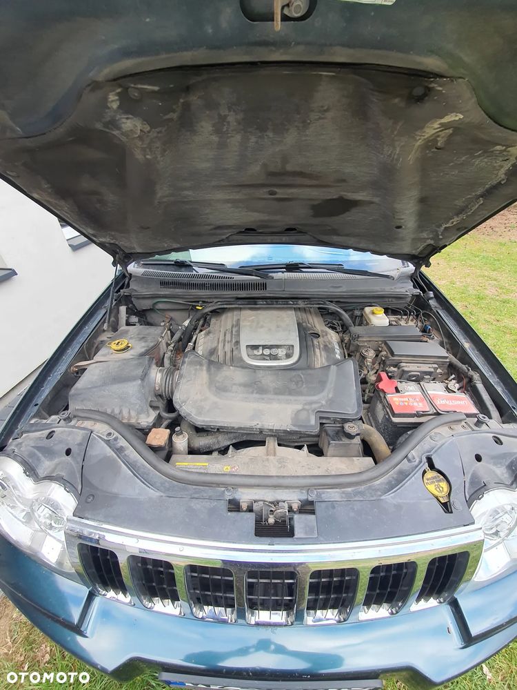 Jeep Grand Cherokee 5.7 V8 HEMI Automatik Overland - 12