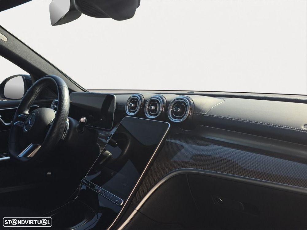 Mercedes-Benz C 220 — fotografia 11