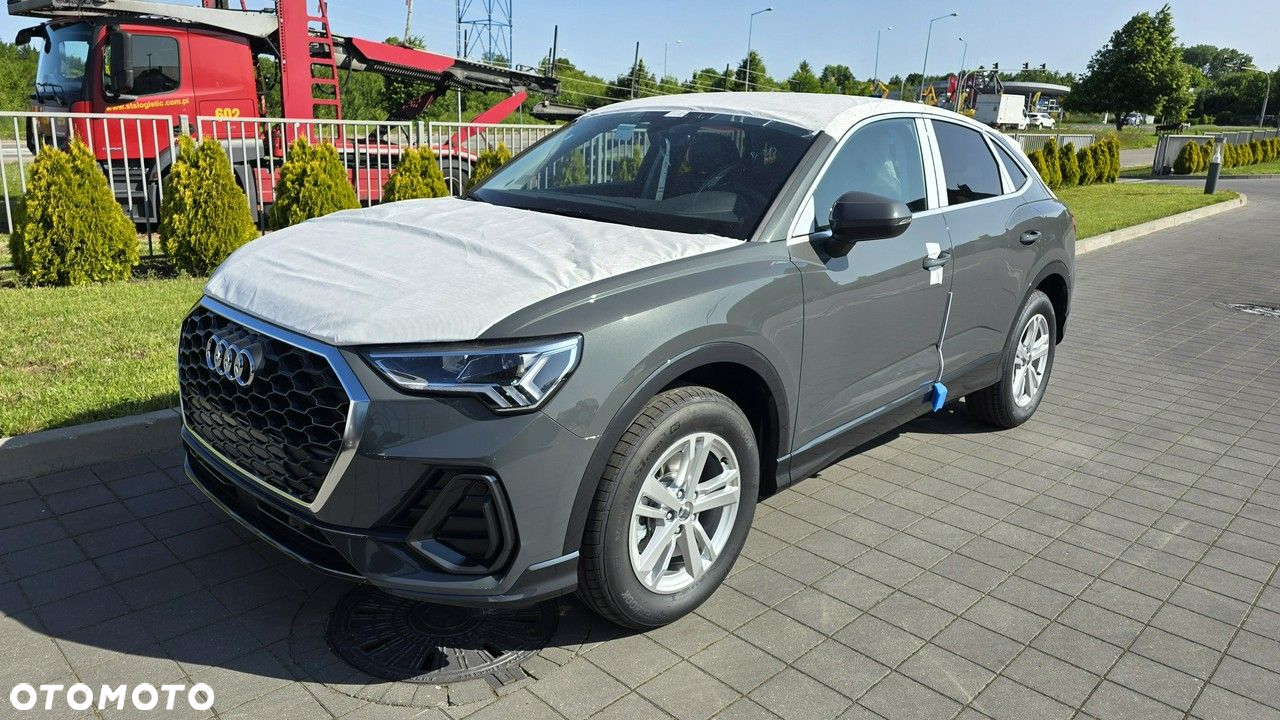 Audi Q3 Sportback - 3