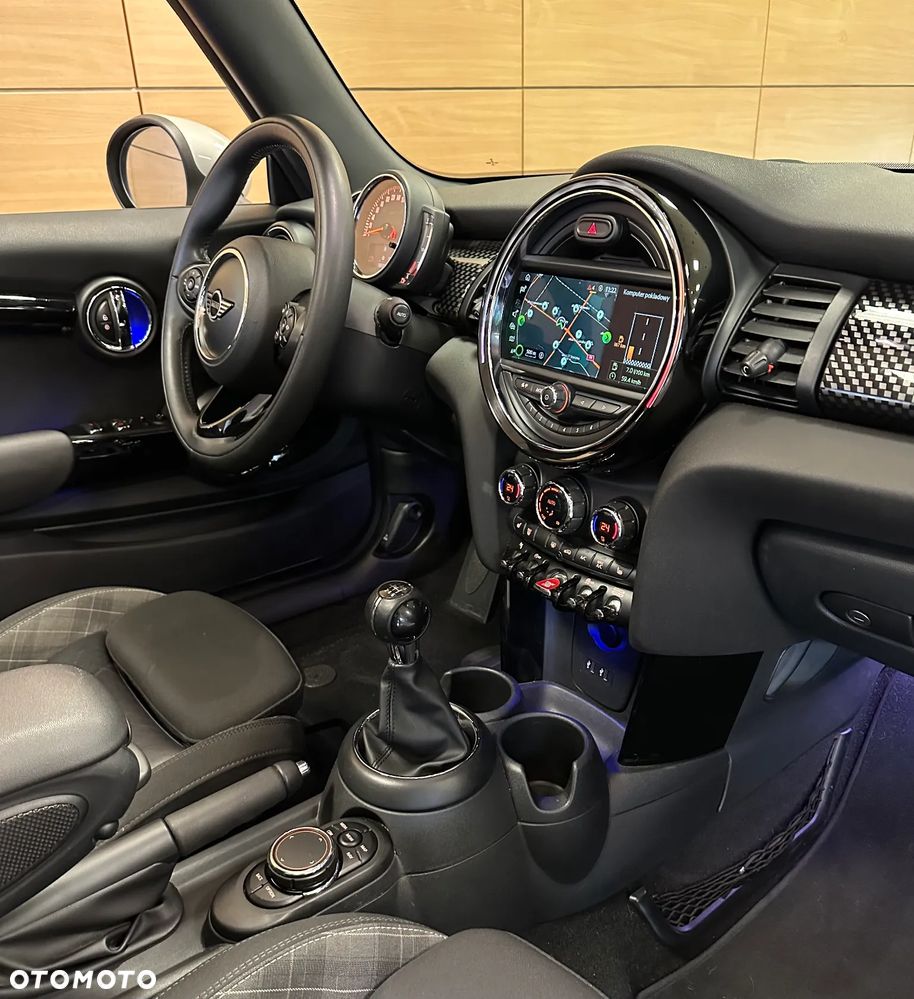 MINI Cooper S Sidewalk - 12