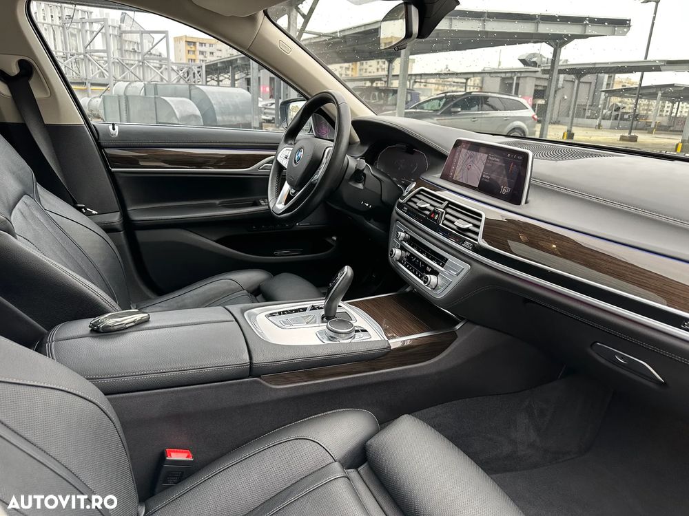 BMW Seria 7 745Le xDrive - 20