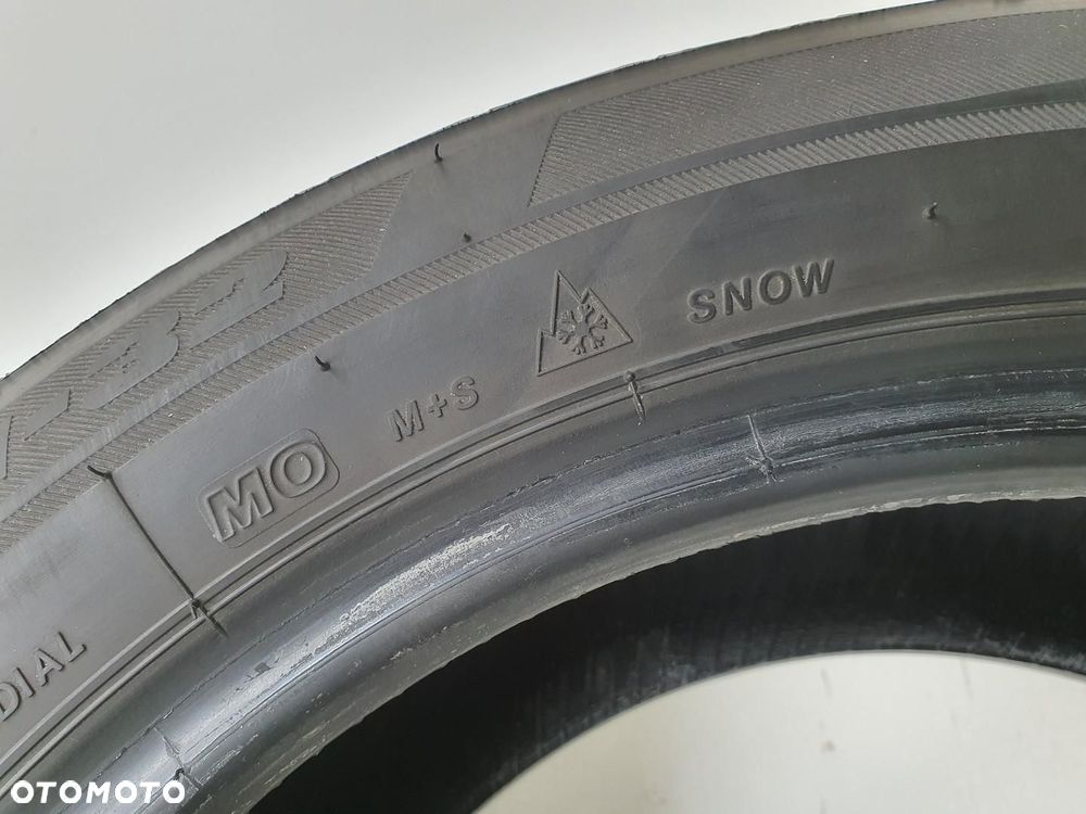 OPONA BRIDGESTONE BLIZZAK LM-32 205/55/R16 1SZT 8MM - 5