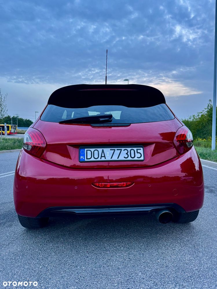 Peugeot 208 GTI 200 THP - 7