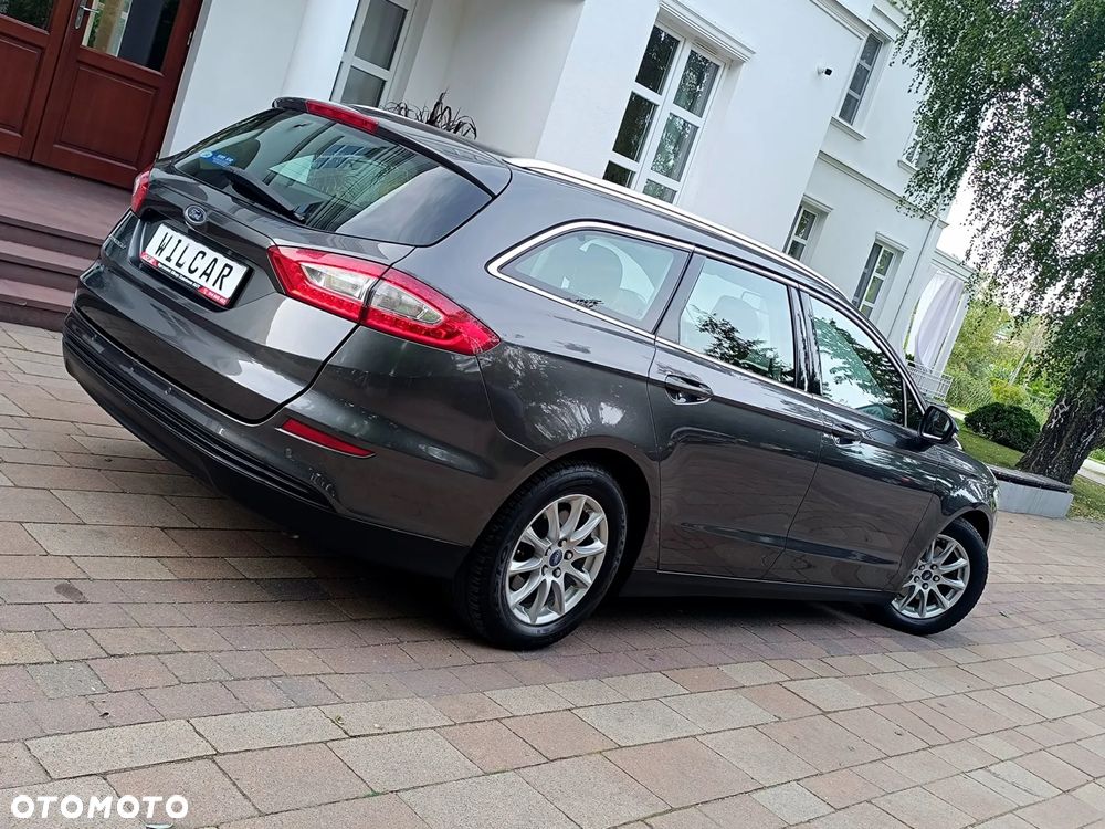 Ford Mondeo 2.0 TDCi Ambiente Plus - 11