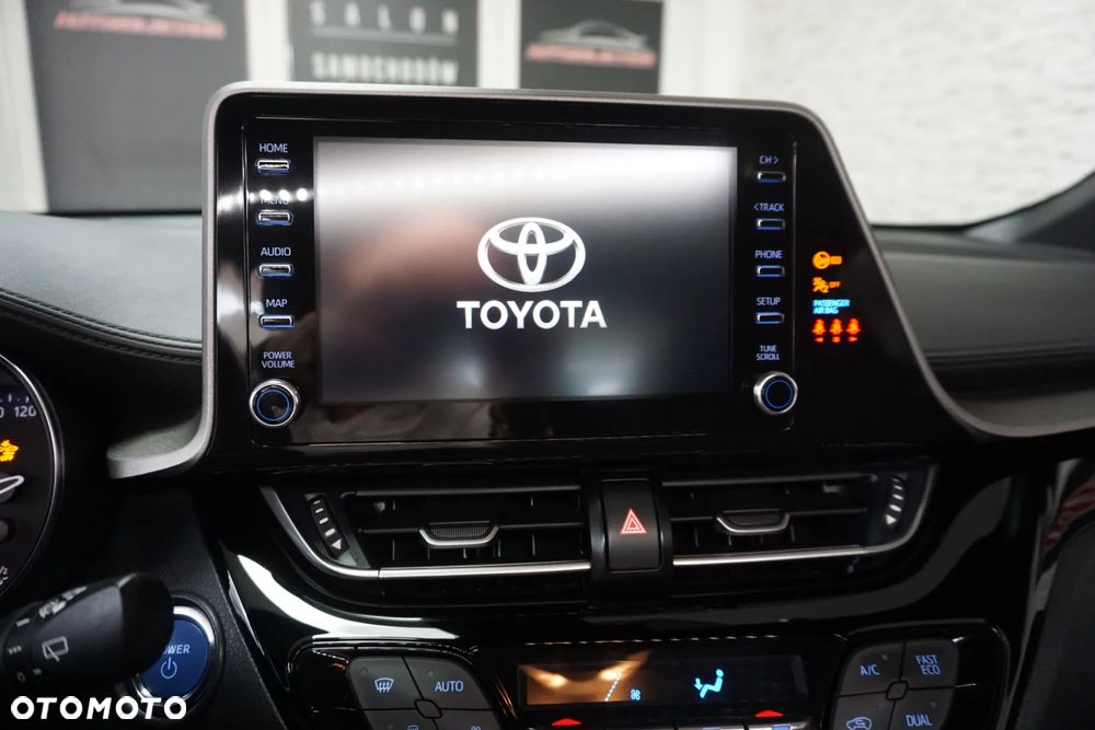 Toyota C-HR Hybrid Business-Edition - 24