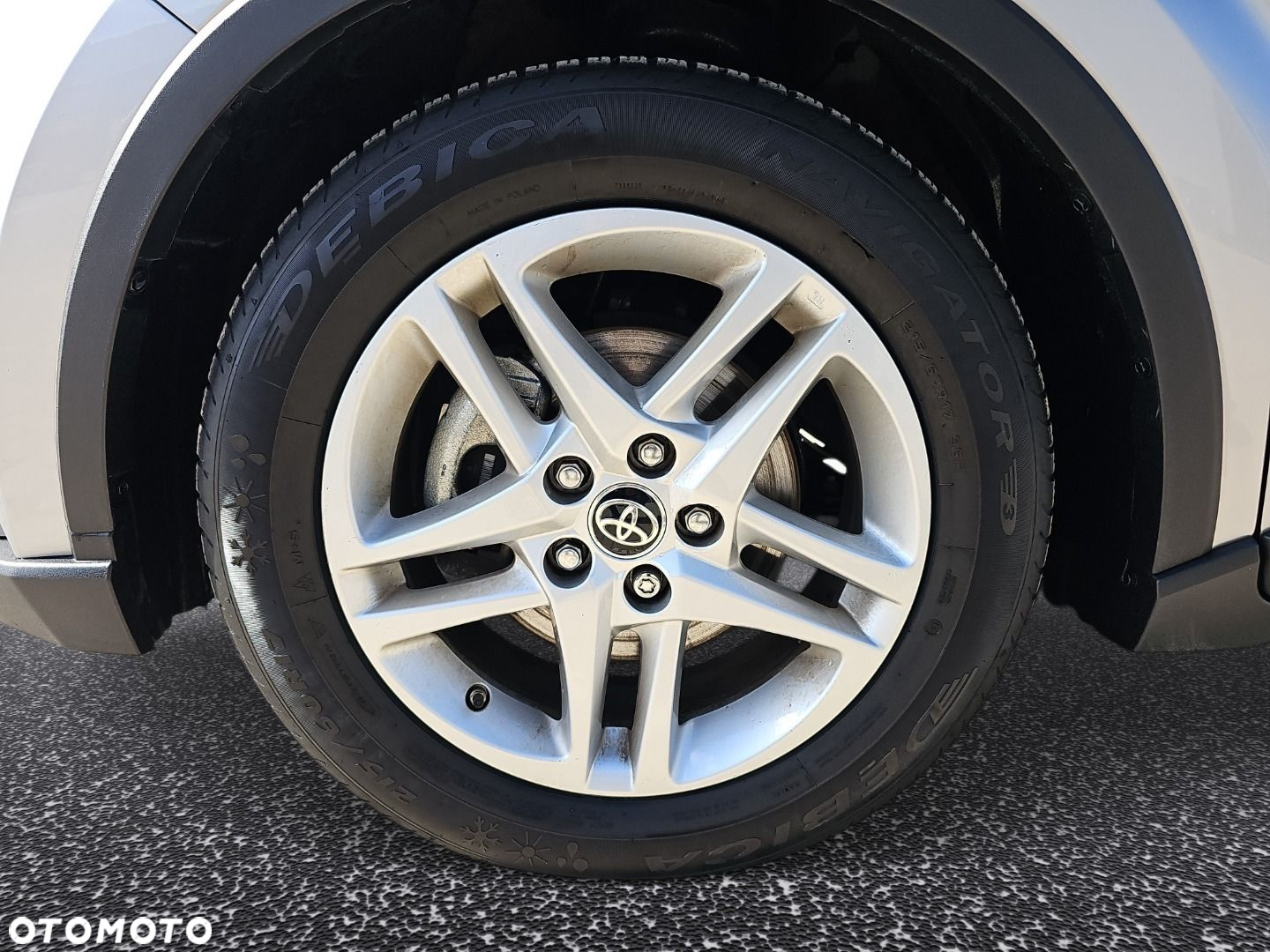Toyota C-HR - 23