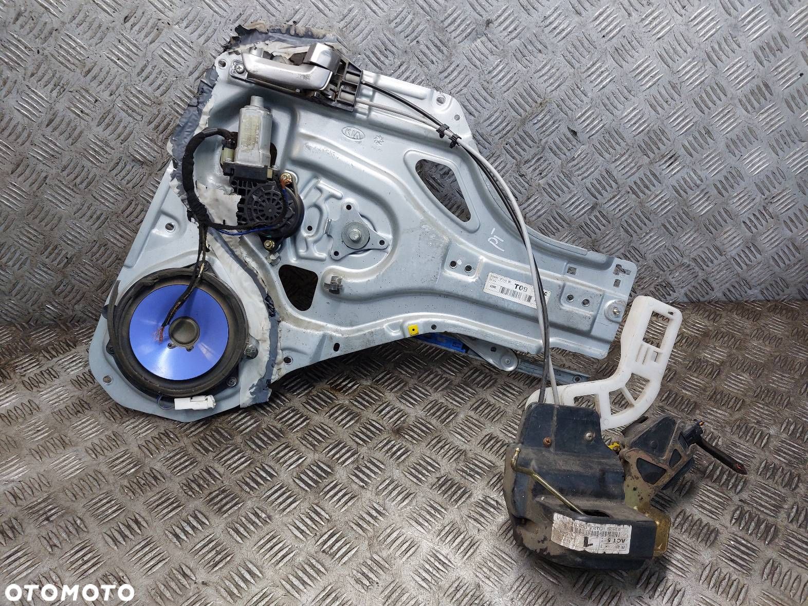 MECHANIZM PODNOŚNIK SZYBY PRAWY TYŁ ELEKTRYCZNY + ZAMEK SPORTAGE II - 1