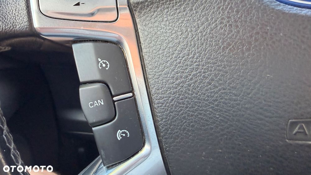 Ford S-Max 2.0 TDCi DPF Titanium - 34