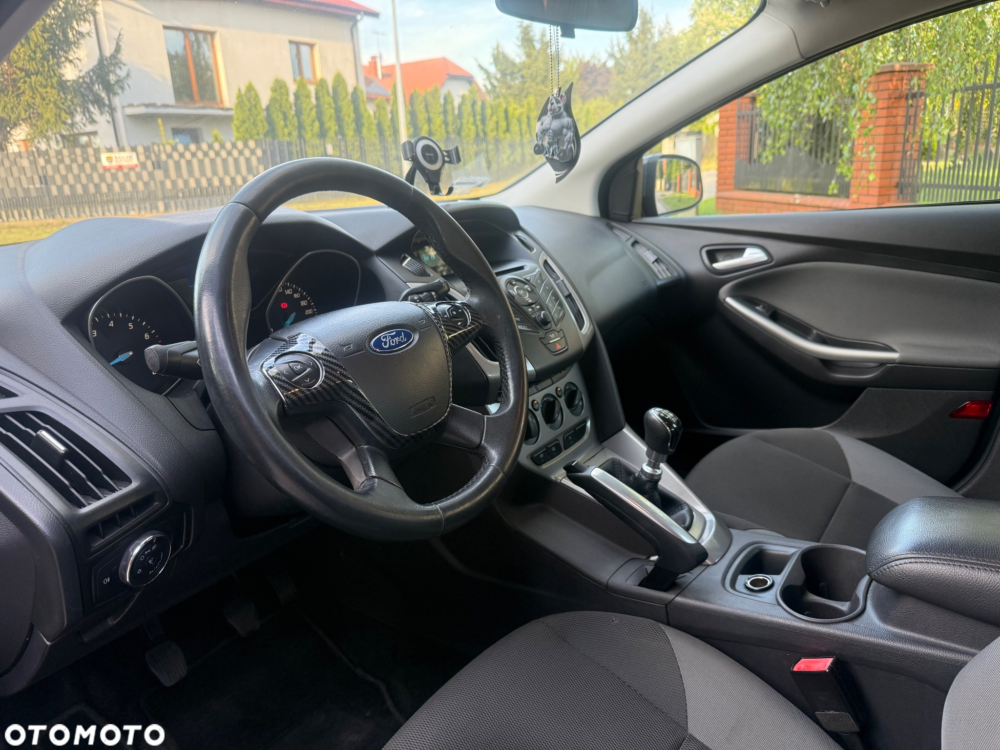 Ford Focus 1.0 EcoBoost Gold X (Edition) - 5
