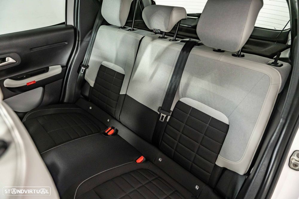 Citroën e-C3 44 kWh Autonomia Conforto Max - 11