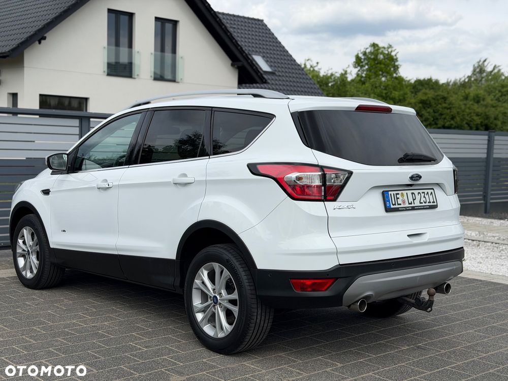 Ford Kuga 2.0 EcoBlue 4x4 TITANIUM - 12
