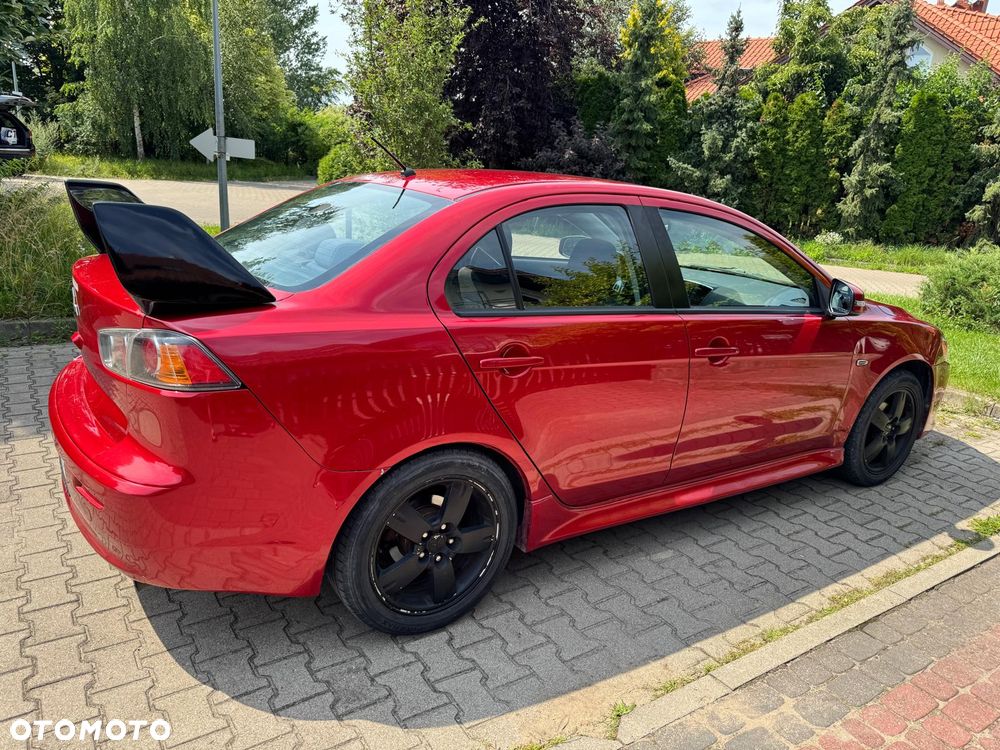 Mitsubishi Lancer - 27