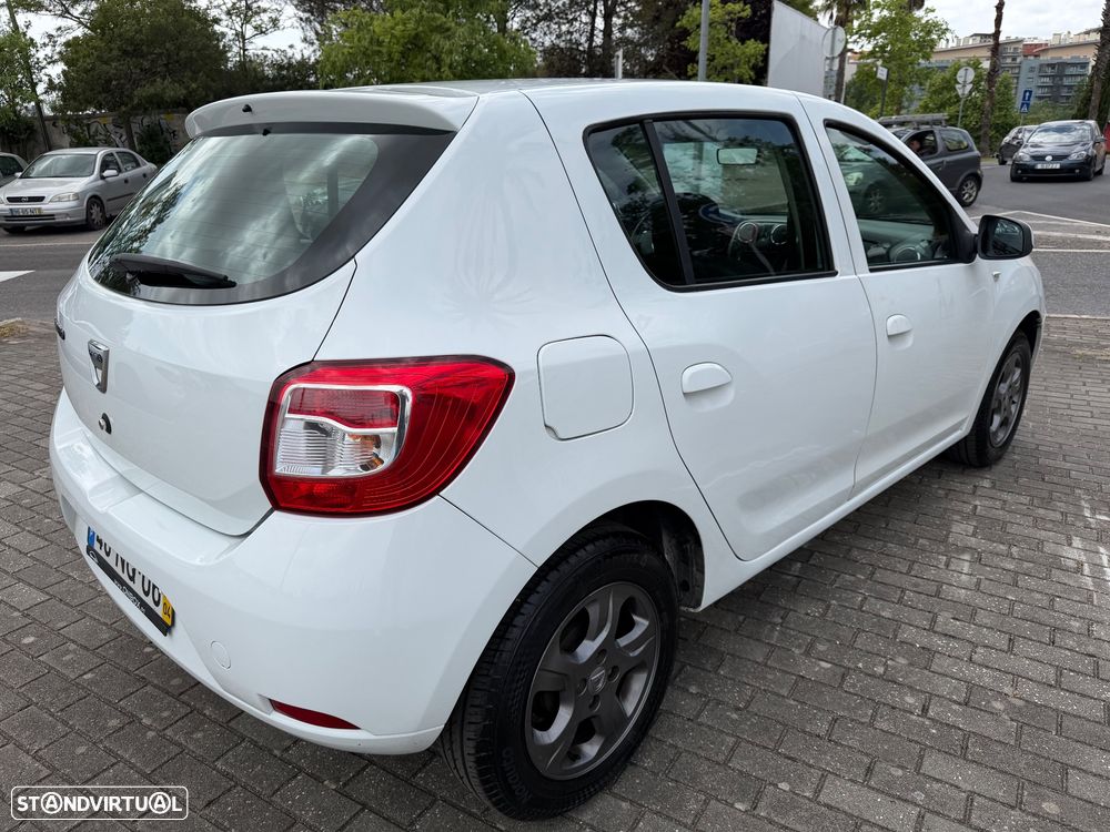 Dacia Sandero 1.2 16V Confort Bi-Fuel - 4