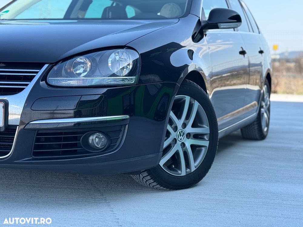 Volkswagen Golf 1.9 TDI DPF DSG Sportline - 5
