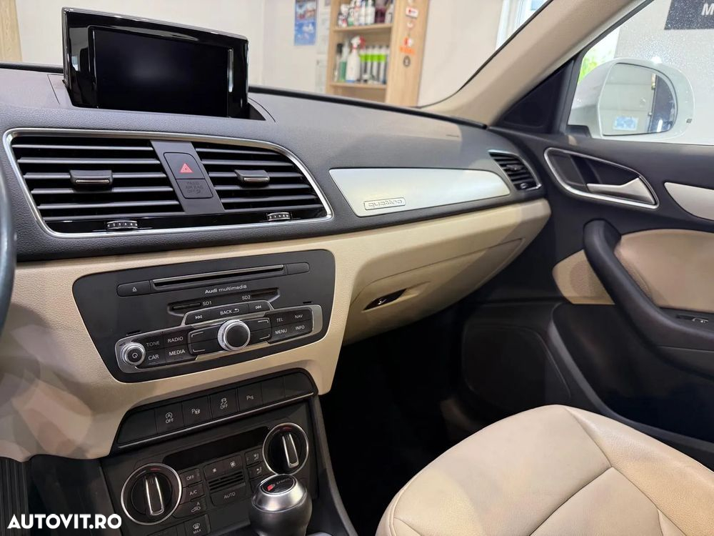 Audi Q3 2.0 TDI Quattro Stronic Design - 25