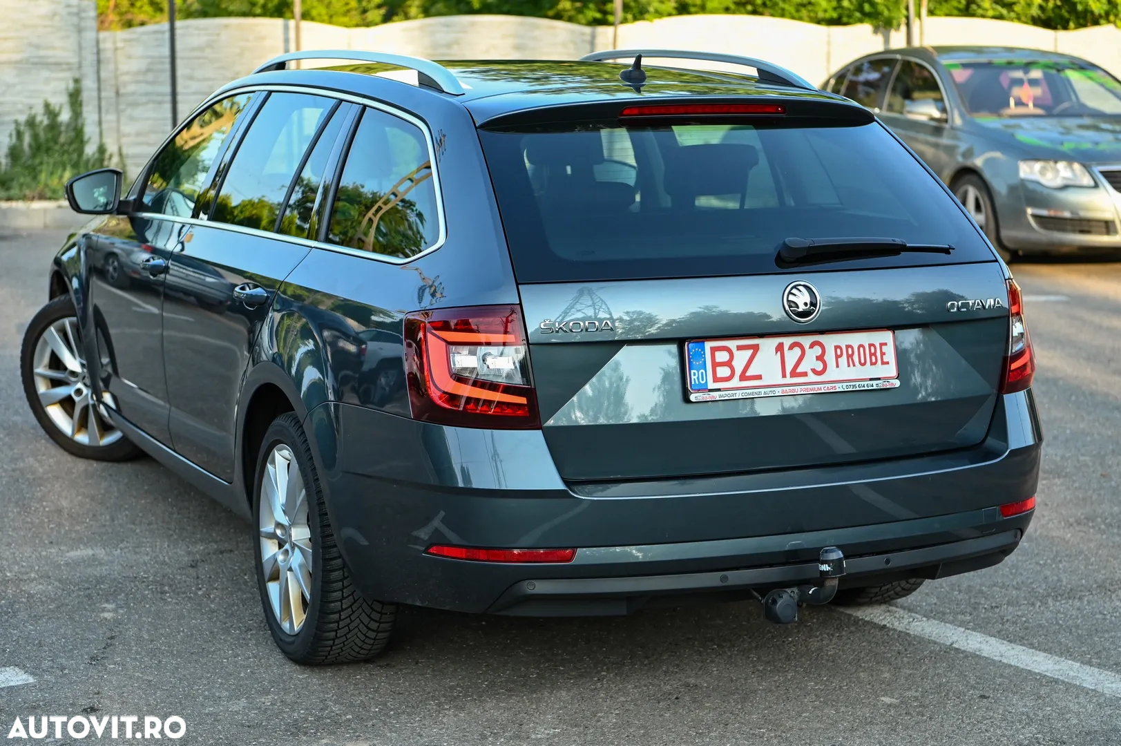 Skoda Octavia Combi Diesel 1.6 TDI DSG Style - 4