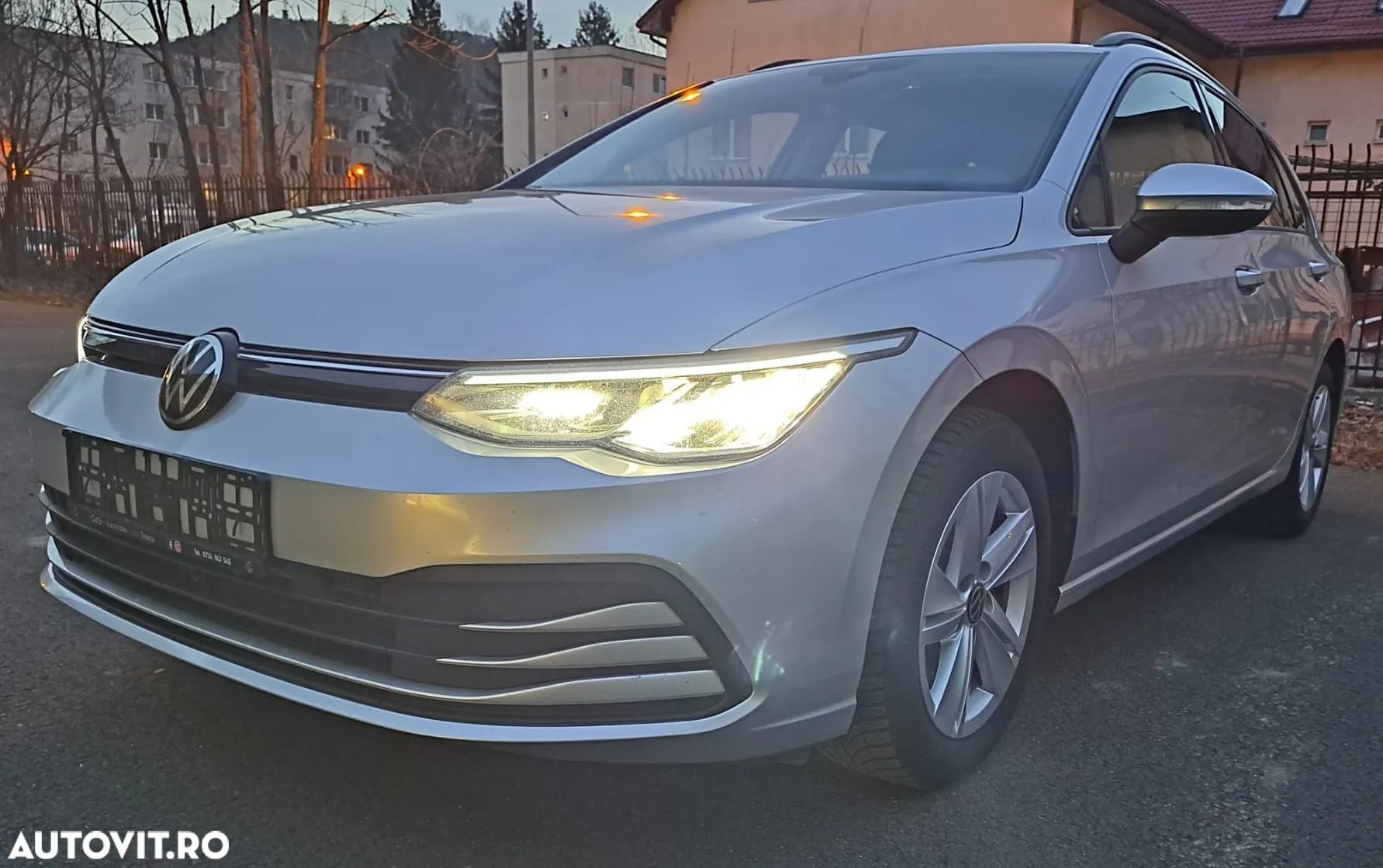 Volkswagen Golf Variant 2.0 TDI 116CP Life - 38