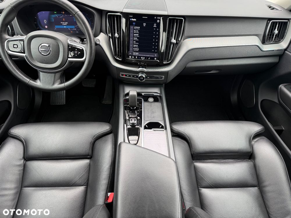 Volvo XC 60 B4 D Ultimate Dark - 24