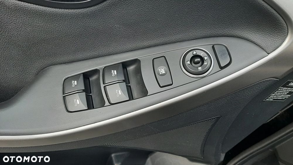 Hyundai i30 1.4 CRDi Comfort - 9