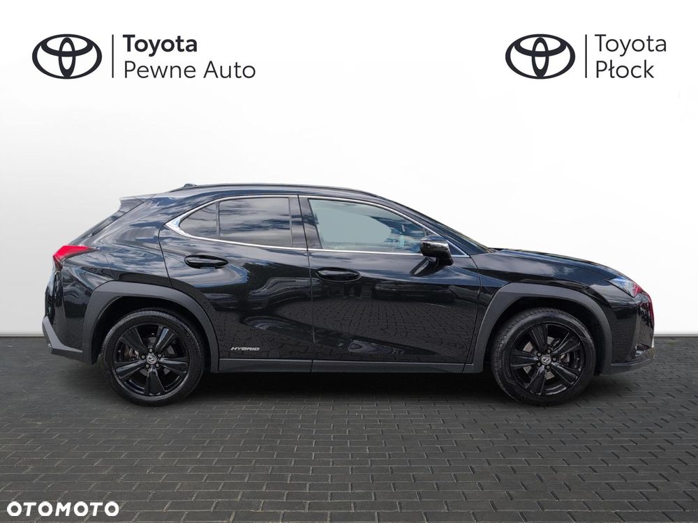 Lexus UX - 6