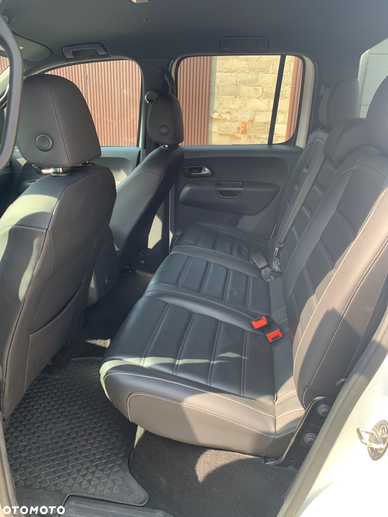 Volkswagen Amarok 3.0 V6 TDI 4Mot Aventura - 6