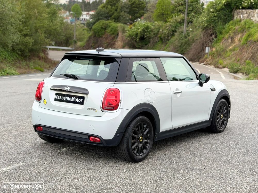 MINI 3 Portas Cooper SE Premium Essential - 13
