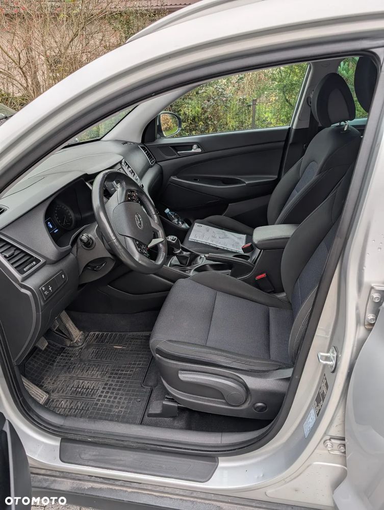 Hyundai Tucson 2.0 CRDI Comfort 4WD - 12
