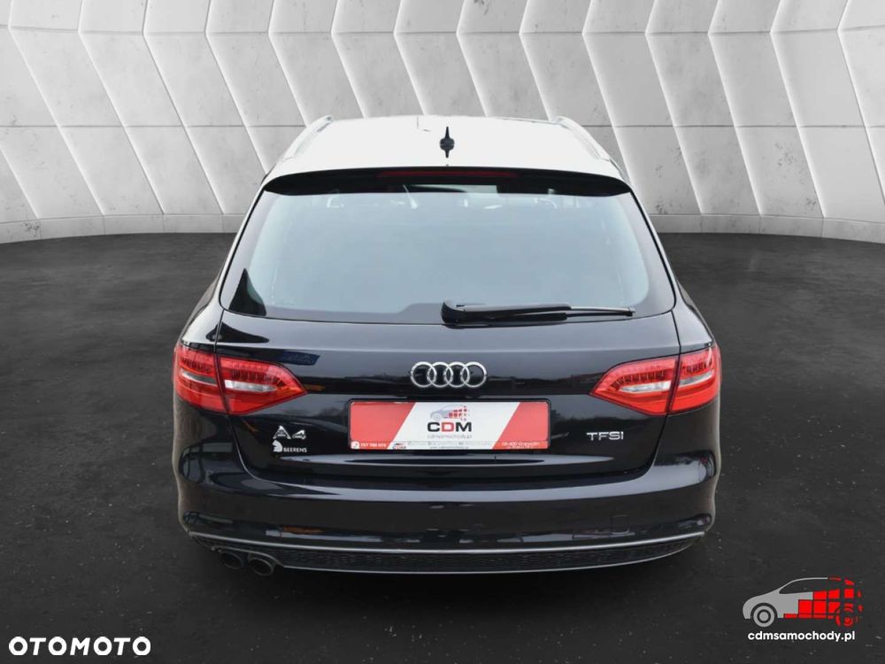 Audi A4 Avant - 9