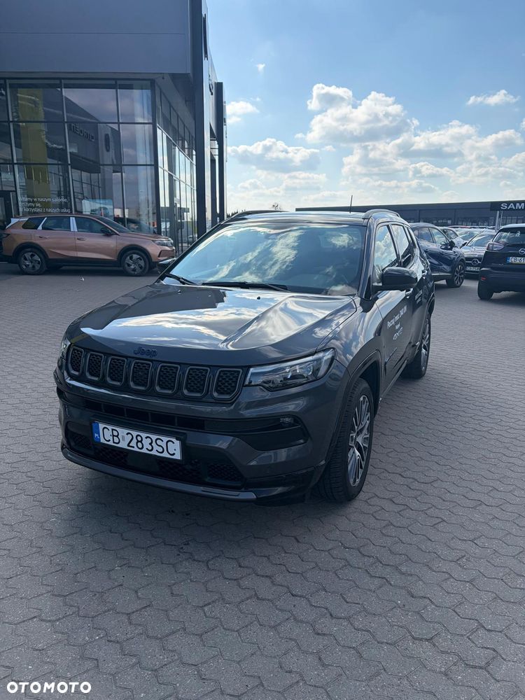 Jeep Compass - 1