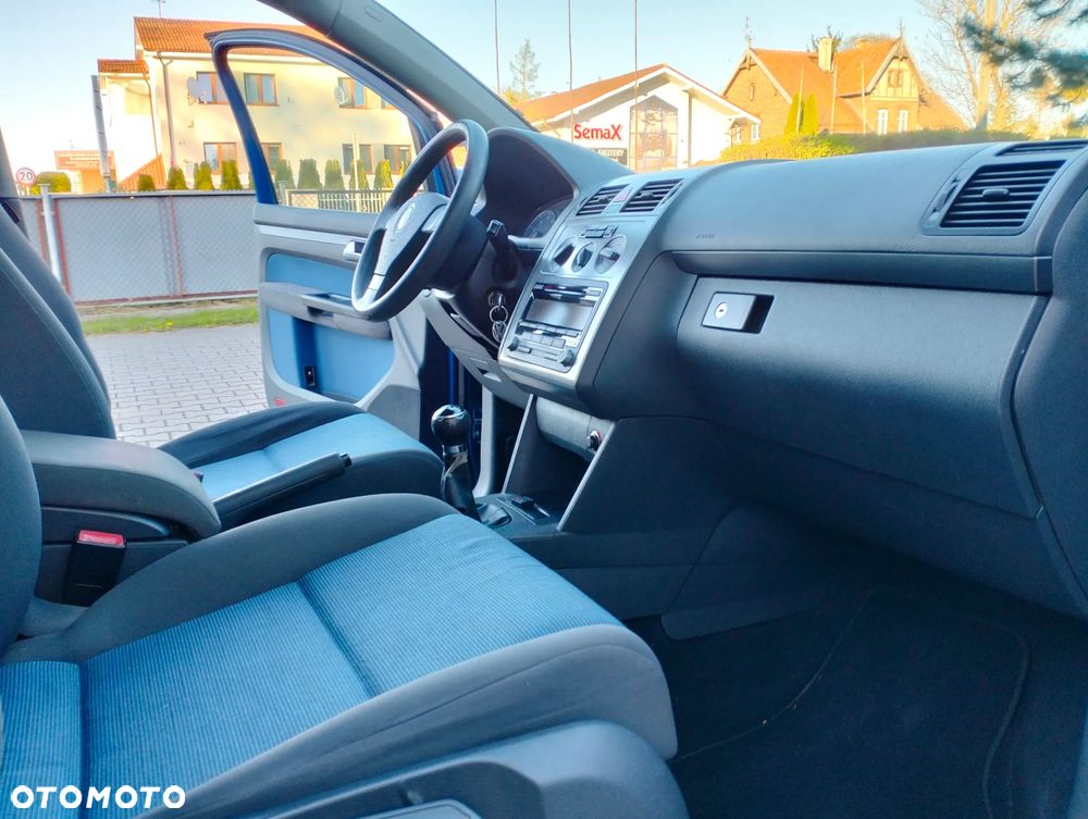 Volkswagen Touran 1.6 Trendline - 23