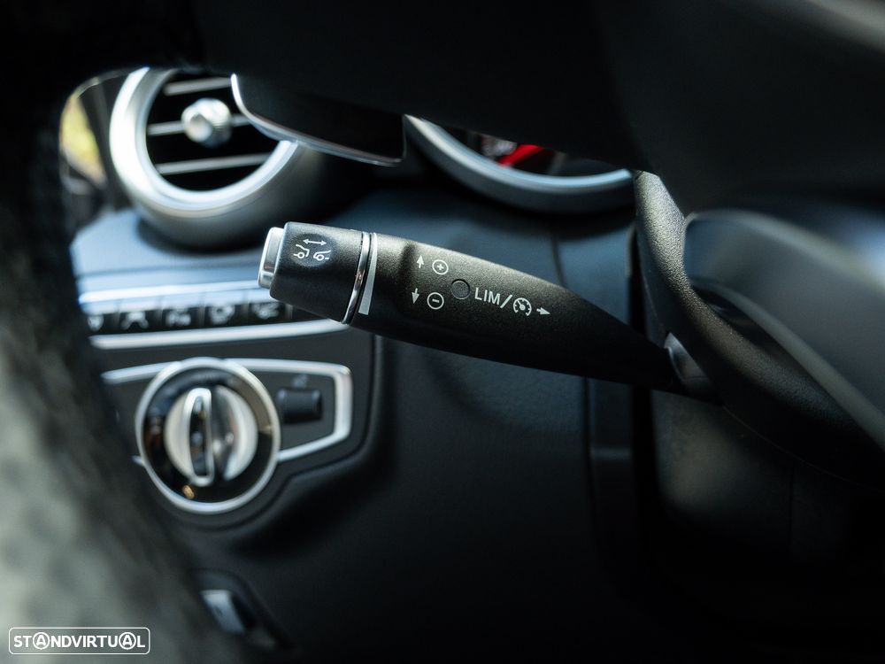 Mercedes-Benz C 220 d 9G-TRONIC AMG Line - 33