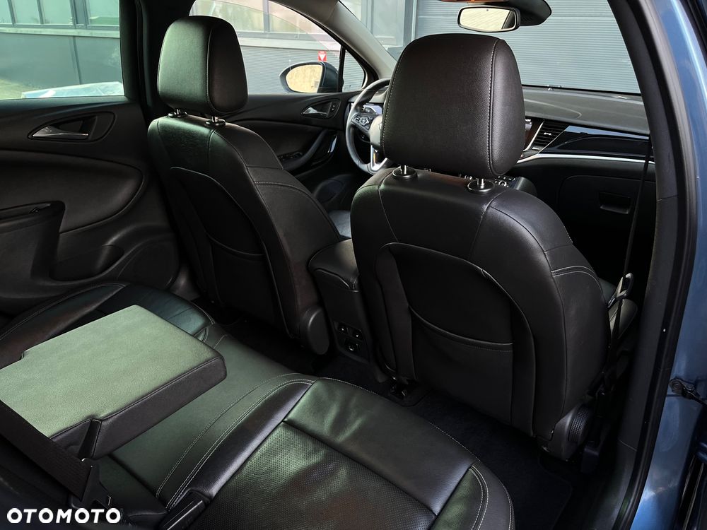 Opel Astra 1.6 BiTurbo D (CDTI) Start/Stop Dynamic - 21