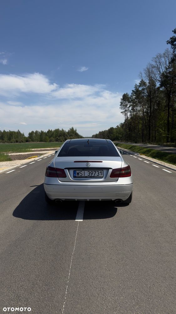 Mercedes-Benz Klasa E 350 CDI BlueEff - 5