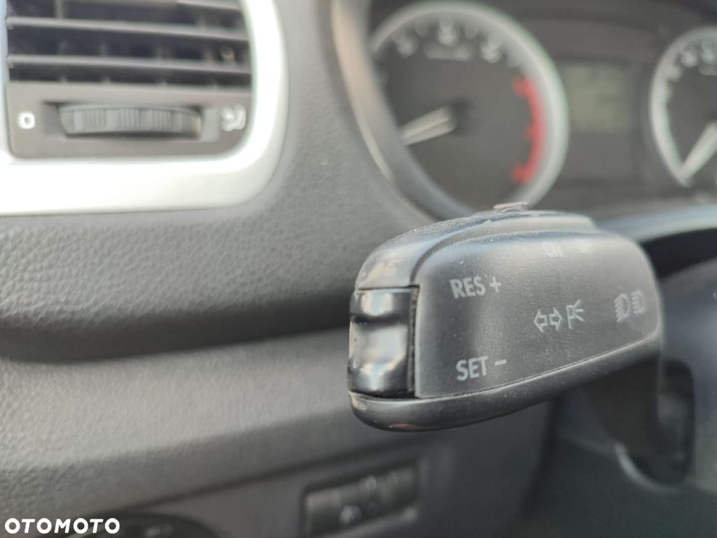 Skoda Fabia - 13