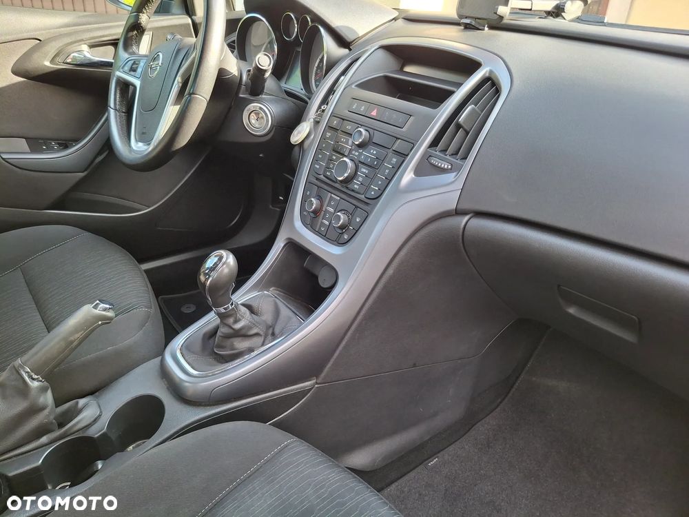 Opel Astra 1.4 T EU6 - 7