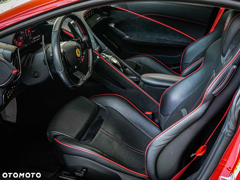Ferrari Roma - 27