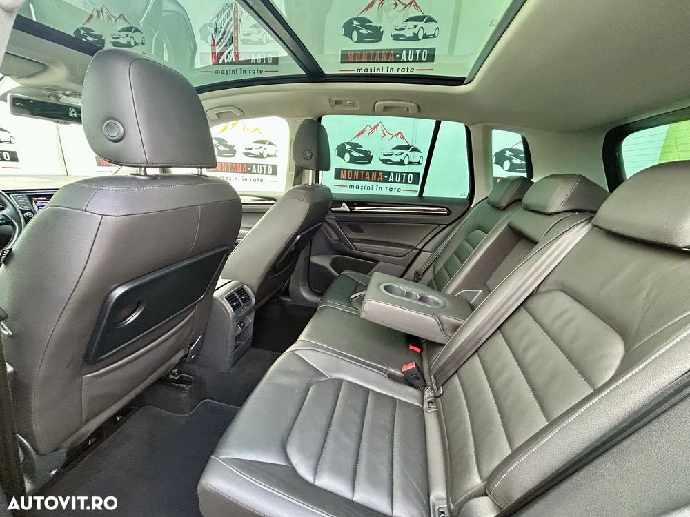 Volkswagen Golf Sportsvan - 8