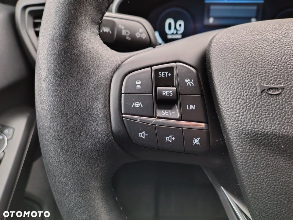 Ford Focus - 12