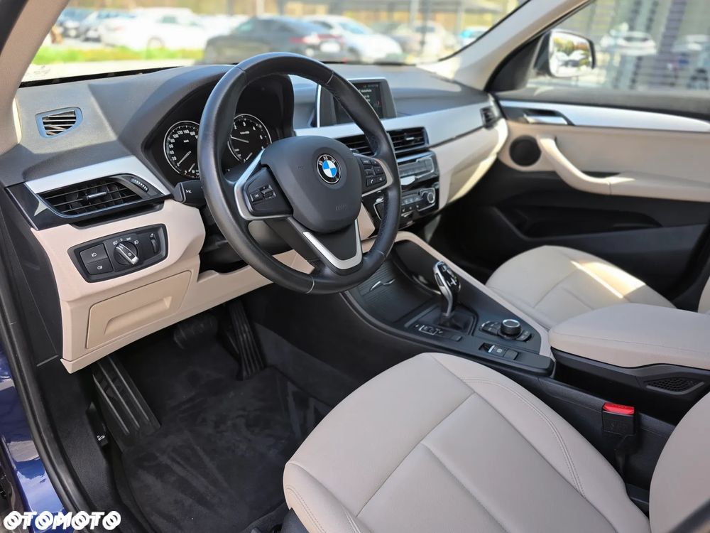 BMW X1 sDrive16d Sport Line - 2