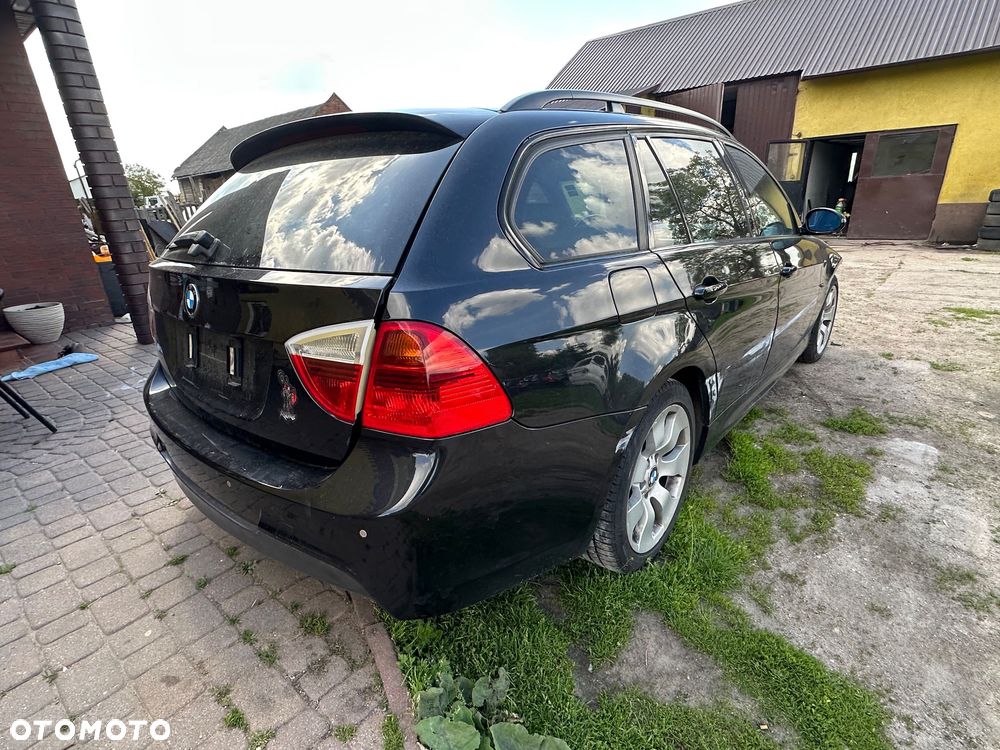 BMW Seria 3 320d DPF Efficient Dynamics Edition - 5