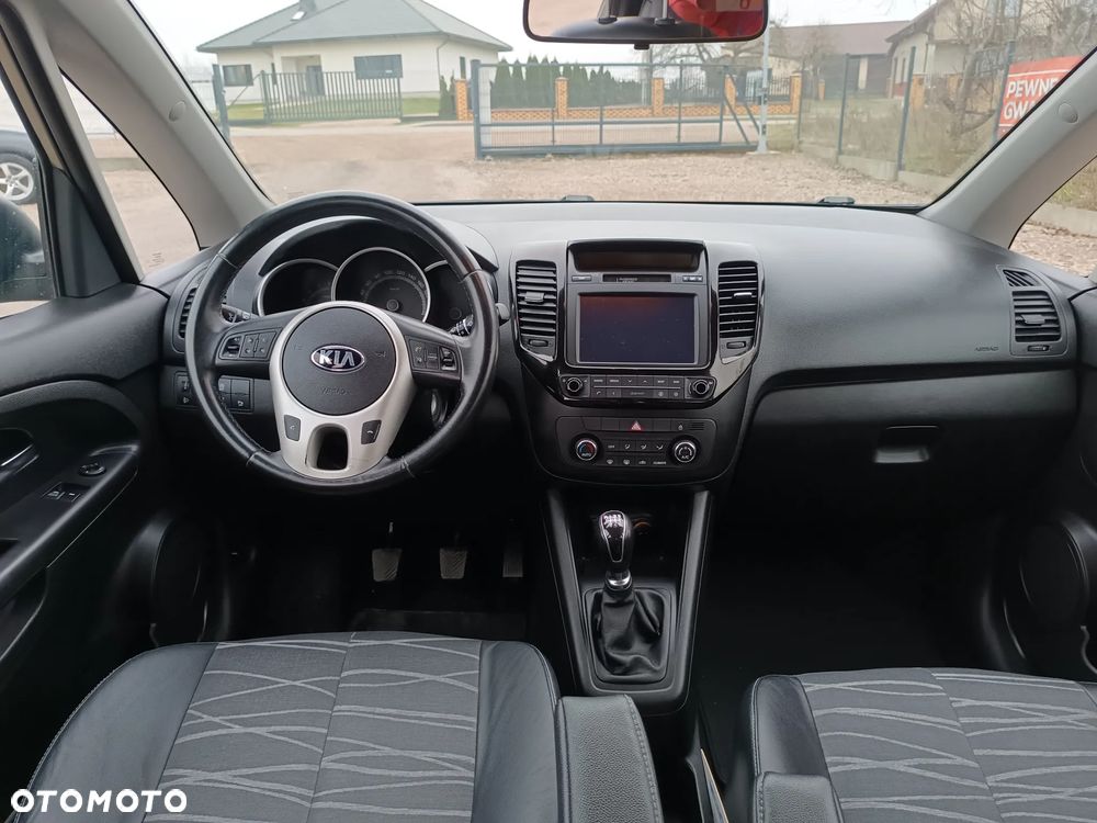 Kia Venga 1.4 CRDi 90 Business Line - 25