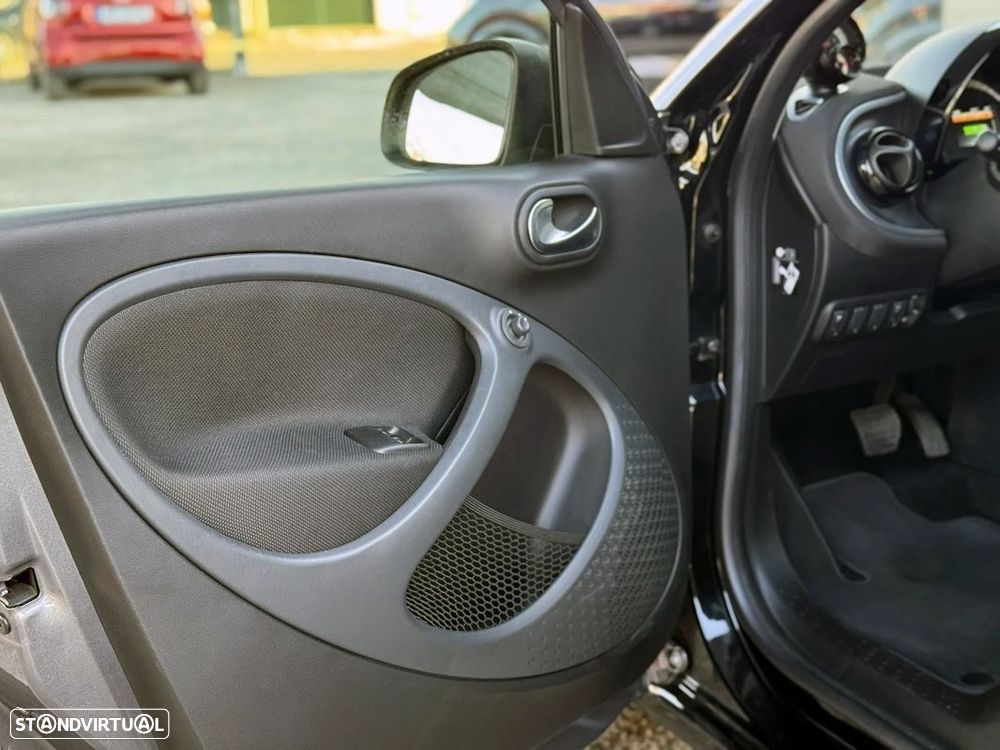 Smart ForFour - 12