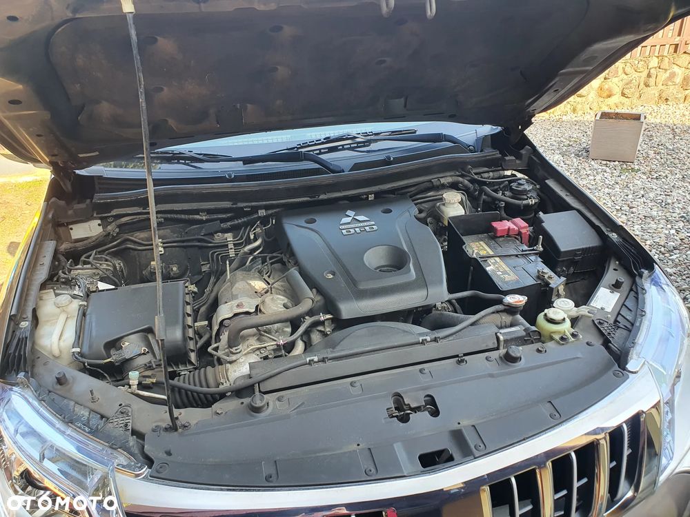 Mitsubishi L200 - 35