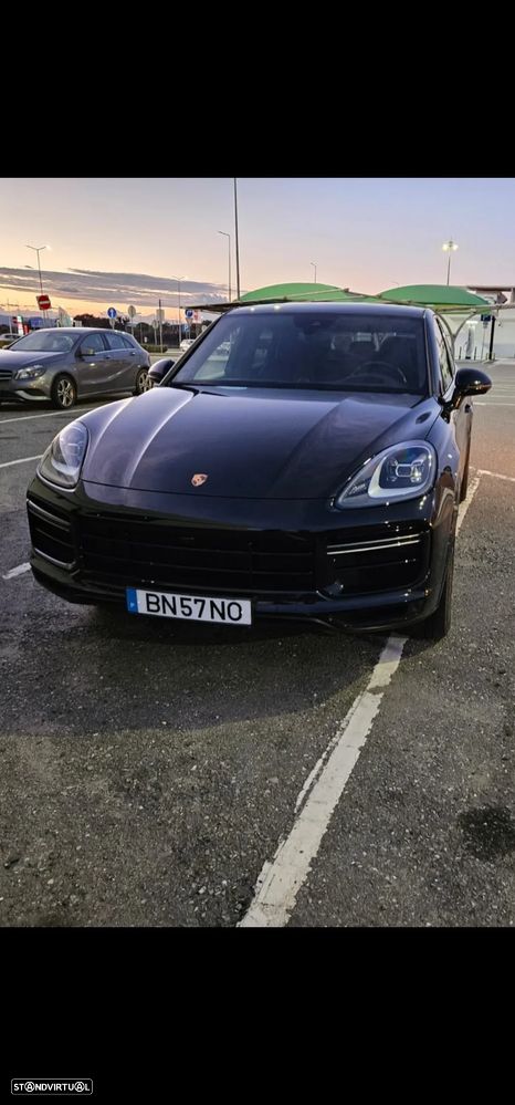 Porsche Cayenne Coupé Turbo S E-Hybrid - 1